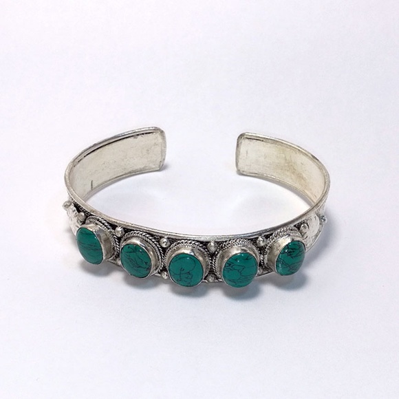 Handcrafted Tibetan Bracelet With 5 Stones - Picture 3 of 4